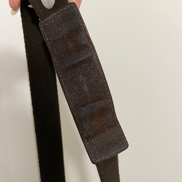 Vintage Coach Leather and Suede Chocolate Brown Crossbody - Picture 3 of 9